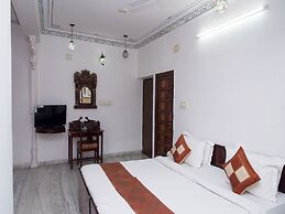 OYO 10319 Hotel Pichola Haveli