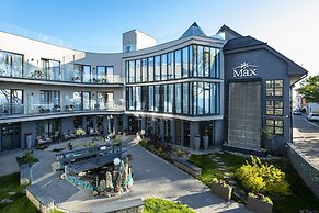 Max Health Resort SPA