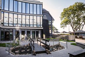 Max Health Resort SPA