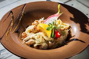 Max Health Resort SPA