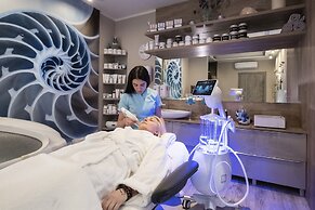 Max Health Resort SPA