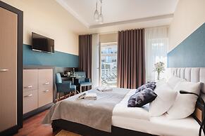 Max Health Resort SPA