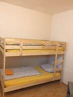 A & S Hostel Bonner Straße 9