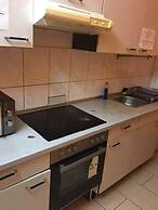 A & S Hostel Bonner Straße 9