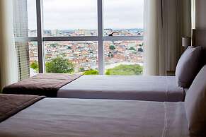 TRYP by Wyndham Varginha Cafe Royal