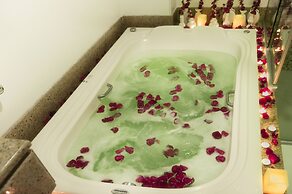 TRYP by Wyndham Varginha Cafe Royal