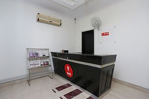 OYO 11337 Asian Hospitality