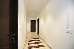 OYO 11337 Asian Hospitality