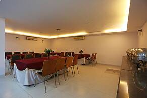 OYO 11337 Asian Hospitality