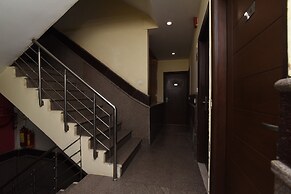 OYO 8265 The Olive Inn