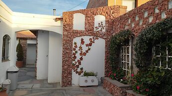 Hosteria Las Piedras