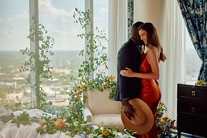 Fairmont Austin Gold Experience