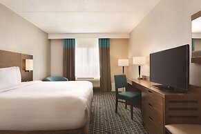 Park Inn by Radisson Brampton, On