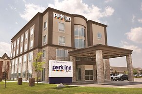 Park Inn by Radisson Brampton, On