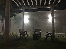 Hotel Amendoeiras Praia