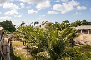 Hotel Amendoeiras Praia