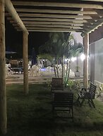 Hotel Amendoeiras Praia