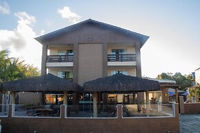 Hotel Amendoeiras Praia