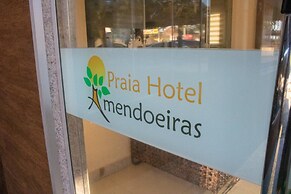 Hotel Amendoeiras Praia