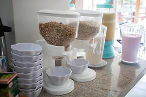 Hotel Amendoeiras Praia