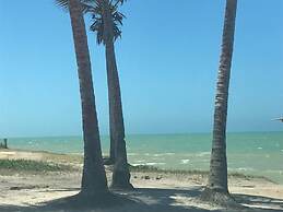 Hotel Amendoeiras Praia