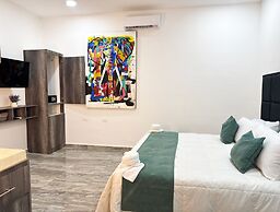 SILVERSANDS Hotel Boutique - 5Th Ave