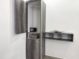 SILVERSANDS Hotel Boutique - 5Th Ave