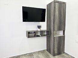 SILVERSANDS Hotel Boutique - 5Th Ave