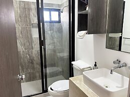 SILVERSANDS Hotel Boutique - 5Th Ave