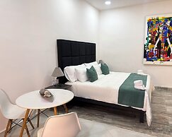 SILVERSANDS Hotel Boutique - 5Th Ave