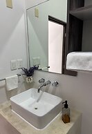 SILVERSANDS Hotel Boutique - 5Th Ave
