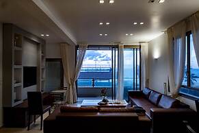 Panoramic Ocean View 1 min From the Sea