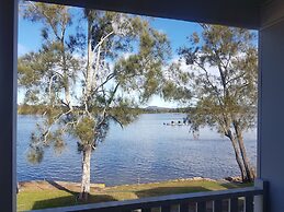 Pelican Caravan Park
