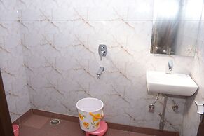 Sidhartha Tourist Lodge