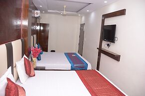 Sidhartha Tourist Lodge