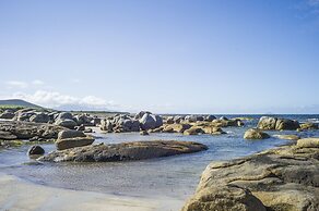 Sawyers Bay Shacks