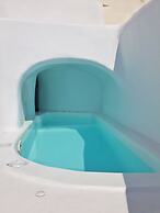 Chelidonia Luxury Suites - Adults Only