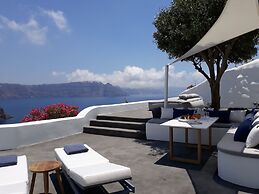 Chelidonia Luxury Suites - Adults Only