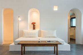 Chelidonia Luxury Suites - Adults Only