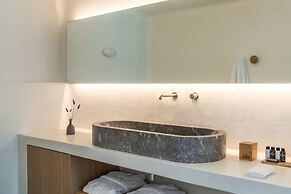 Chelidonia Luxury Suites - Adults Only