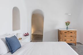 Chelidonia Luxury Suites - Adults Only