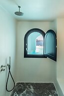 Chelidonia Luxury Suites - Adults Only