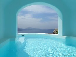 Chelidonia Luxury Suites - Adults Only