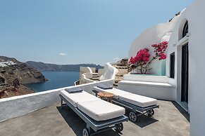 Chelidonia Luxury Suites - Adults Only