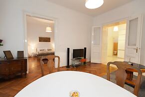 Blauhouse Apartments