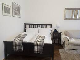 Blauhouse Apartments