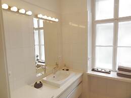 Blauhouse Apartments