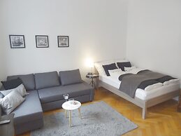 Blauhouse Apartments