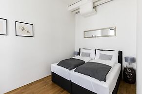 Blauhouse Apartments