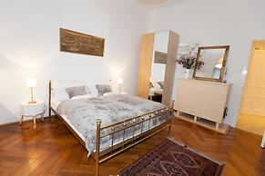 Blauhouse Apartments